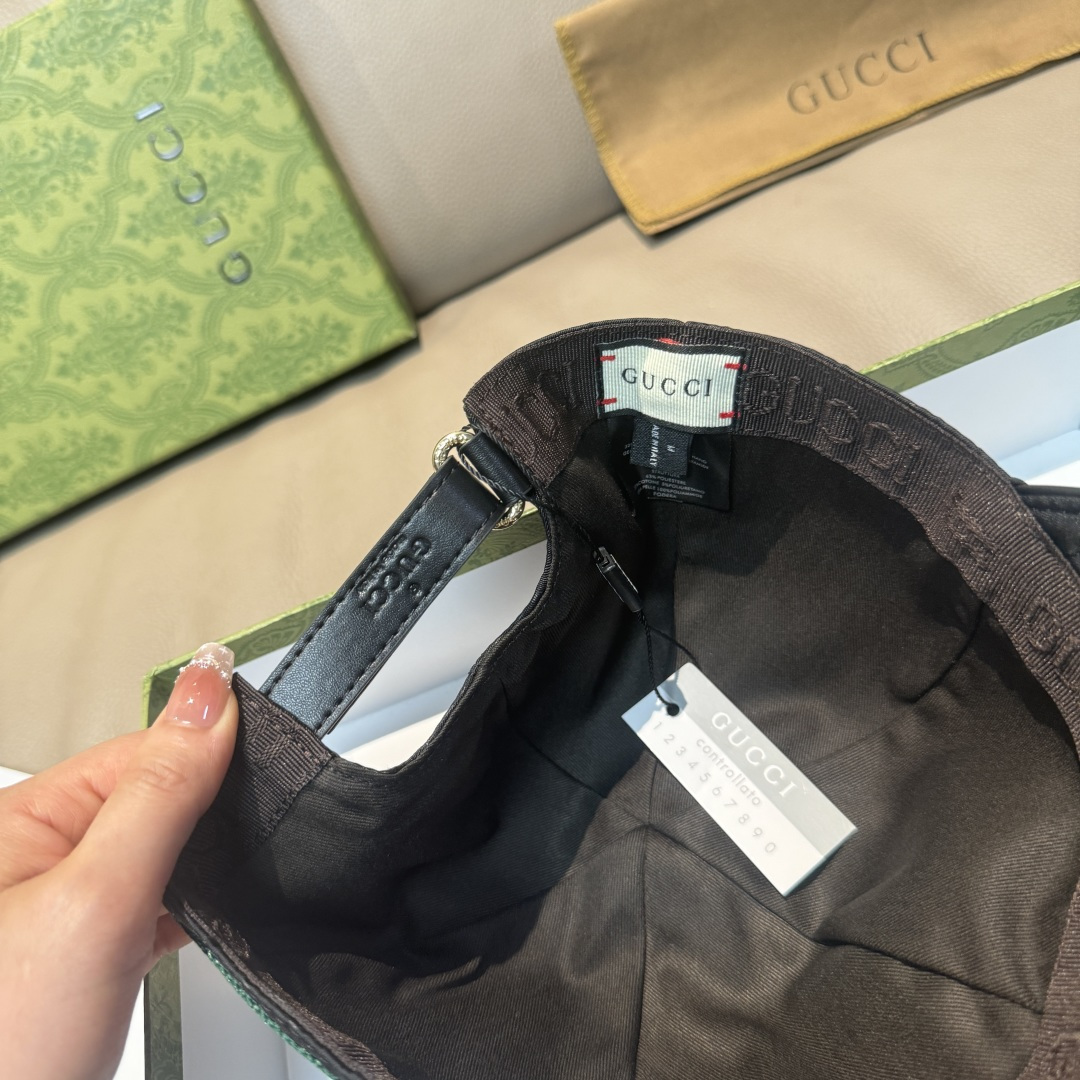 万年经典款！配盒子布袋，Gucci(古奇)经典原单棒球帽😍😍专柜1:1开模订制，最高版本，原版绸缎面料+