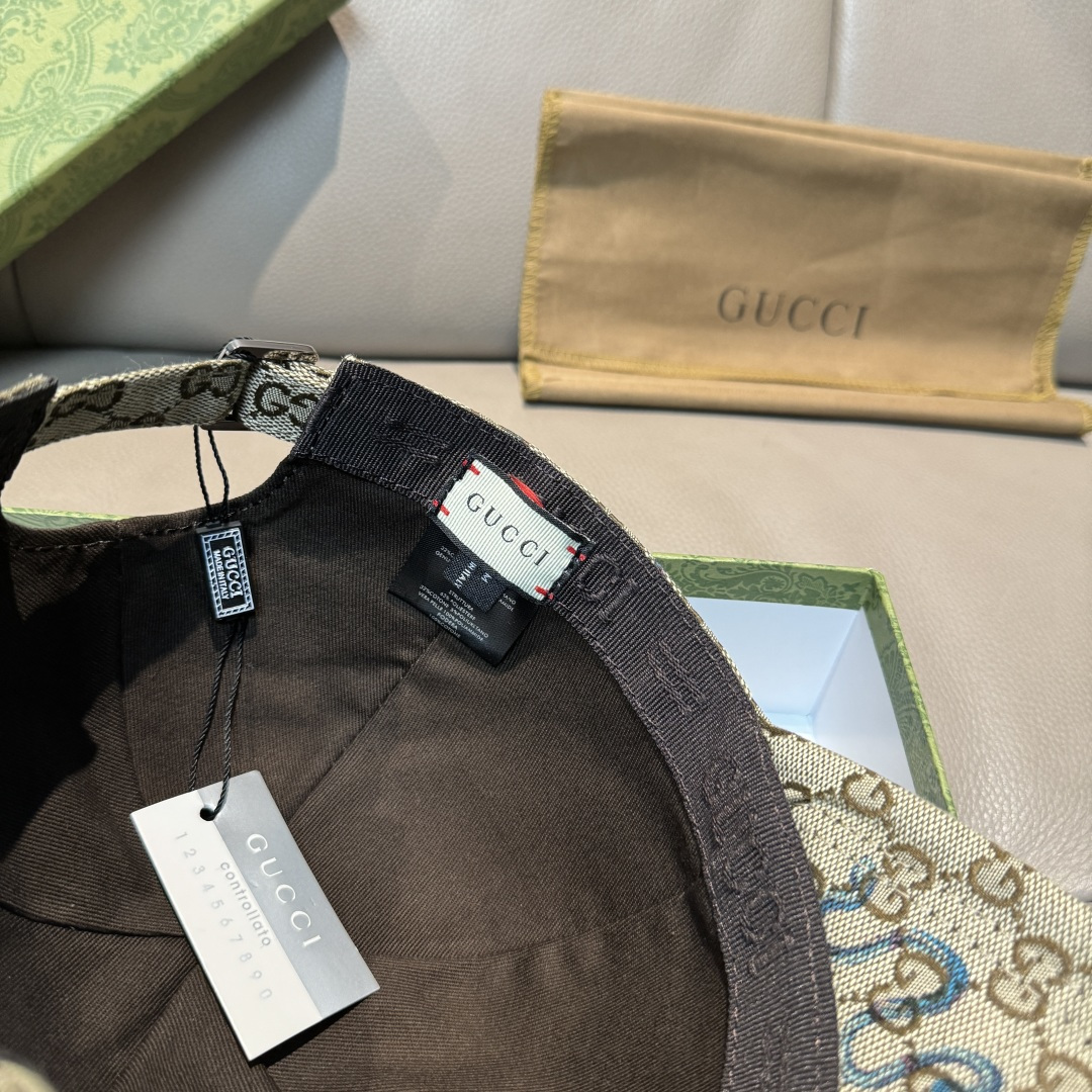 配包装布袋，Gucci古奇新款原单棒球帽， 蛇年限定款，狂蛇双G提花，专柜1:1开模订制，完美对花，原版