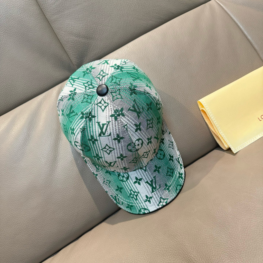 配盒子布袋，LV路易威登新款原单棒球帽，LV渐变提花，专柜1:1开模订制，原版帆布面料+头层牛皮，轻盈透