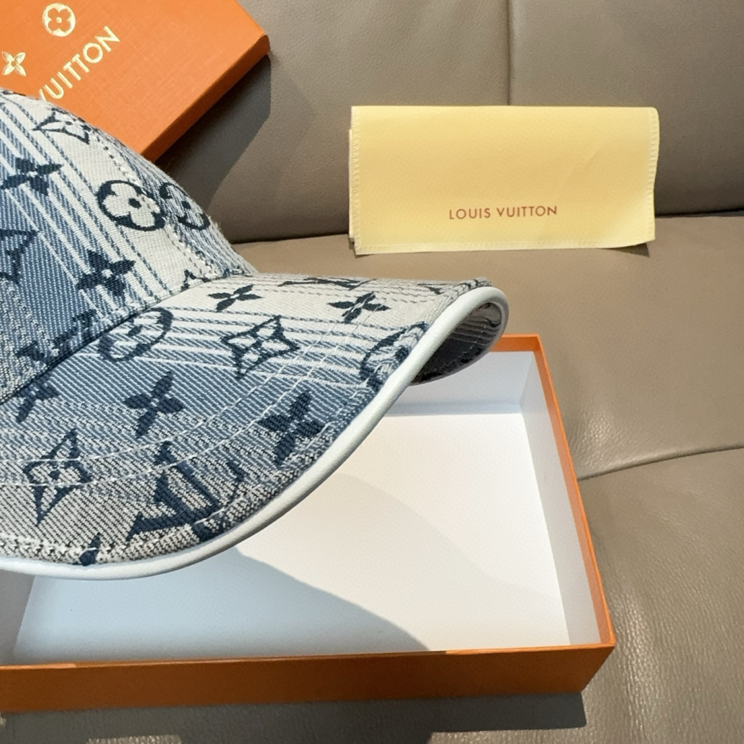 配盒子布袋，LV路易威登新款原单棒球帽，LV渐变提花，专柜1:1开模订制，原版帆布面料+头层牛皮，轻盈透