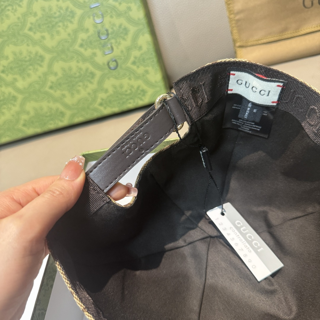 配包装布袋，Gucci(古奇)经典原单棒球帽， 竖条小织带，1:1开模订制，原版帆布料+头层牛皮，真皮包