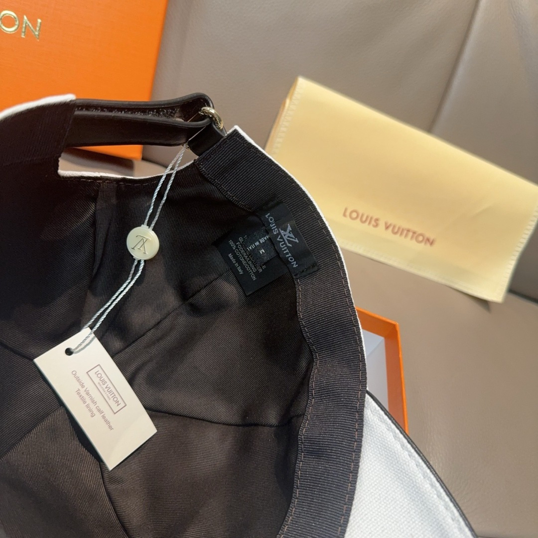 配盒子布袋，LV(路易威登)新款原单棒球帽，LV刺绣，专柜1:1开模订制，原版帆布面料+头层牛皮，精细刺