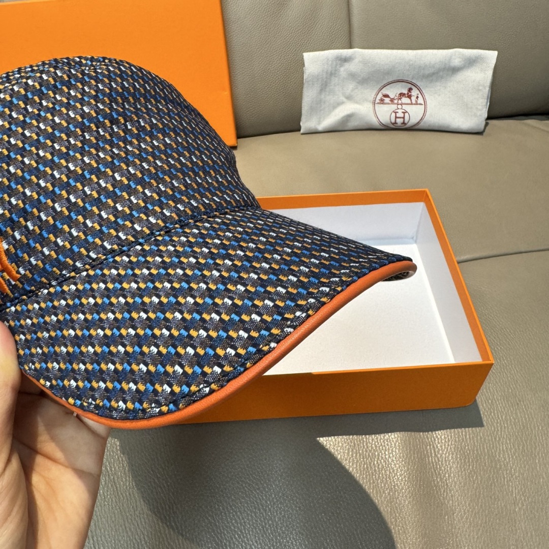 配盒子布袋，HERMÈS (爱马仕)原单棒球帽，经典H， 正品开模订制，原版透气帆布面料+头层牛皮，原厂