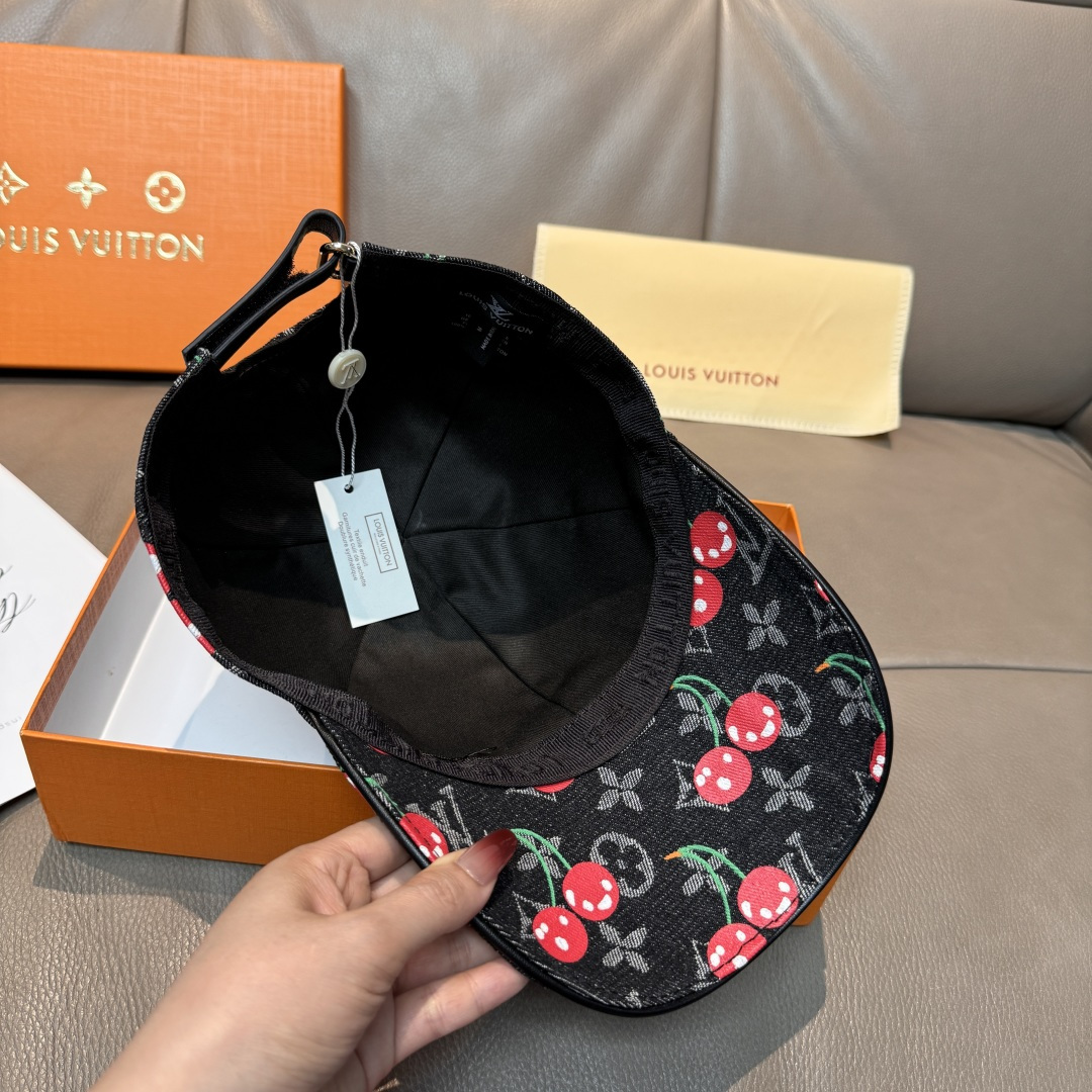 配盒子布袋，LV路易威登新款原单棒球帽，LV小樱桃，专柜1:1开模订制，原版帆布面料+头层牛皮，轻盈透气
