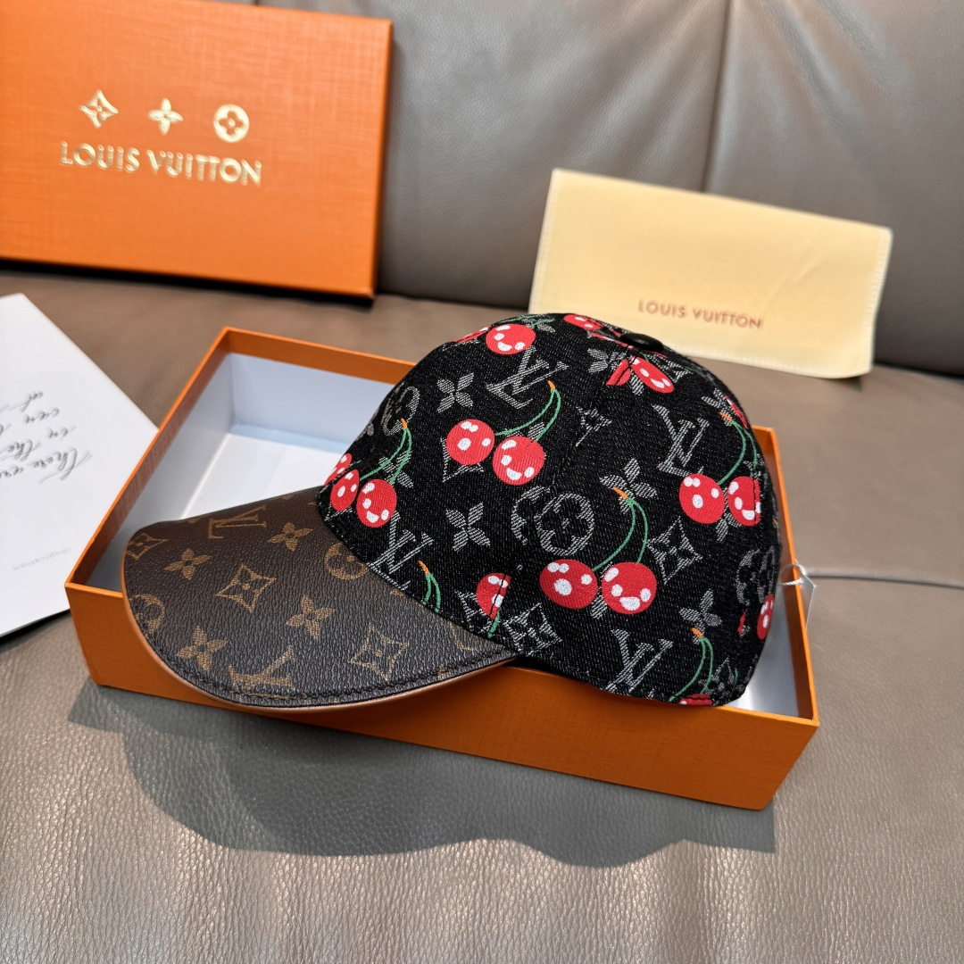配盒子布袋，LV路易威登新款原单棒球帽，LV小樱桃，专柜1:1开模订制，原版帆布面料+头层牛皮，轻盈透气