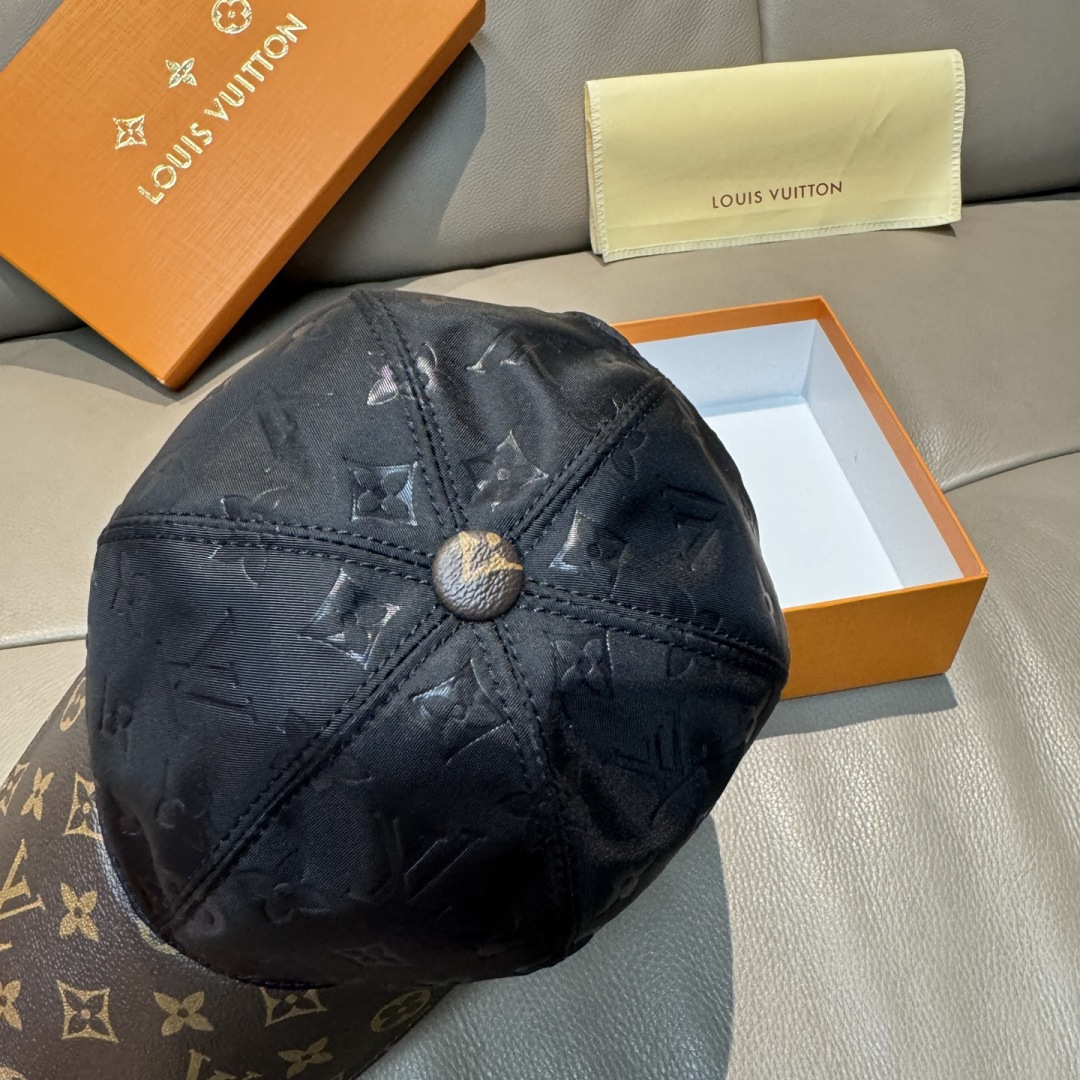 配盒子布袋，LV(路易威登)新款原单棒球帽，老花拼接，1:1开模订制，原版印花绸缎面料+专柜老花皮，做工