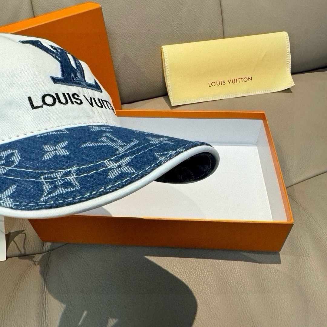 新款出货！配盒子布袋，LV(路易威登)新款原单棒球帽，老花拼接，1:1开模订制，原版纯棉布料+专柜老花布