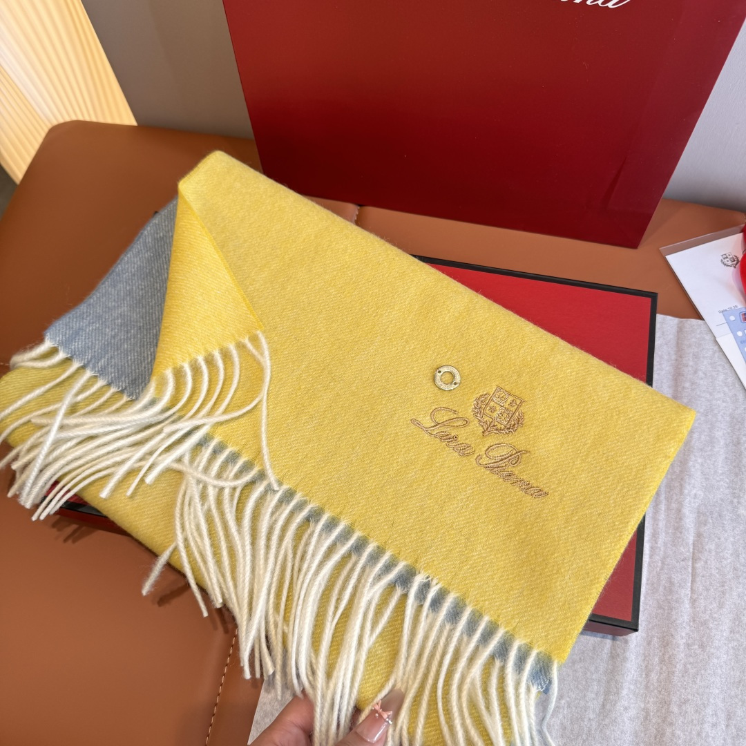 Loro Piana Piana · 诺悠翩雅 【贸易公司尾单 渐变色山羊绒围巾披肩】送人自留都太高大上了 重磅上新