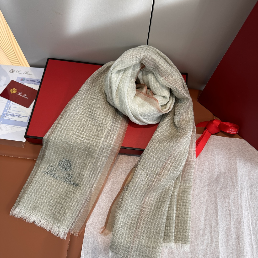 Loro Piana 目睹了整个loro piana生产过程 品质精细度无敌 不愧全世界 奢侈品'奢华中的低调