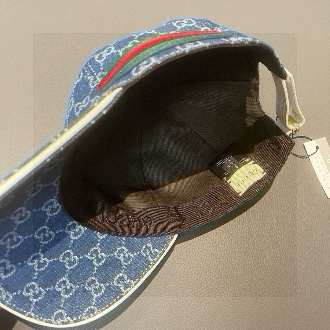 配盒子布袋，Gucci(古奇)经典原单棒球帽，双G牛仔提花，复古设计，专柜1:1开模订制！原版牛仔布料+
