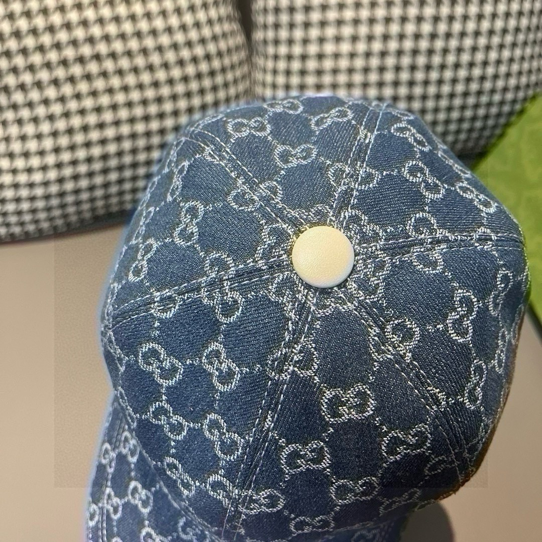 配盒子布袋，Gucci(古奇)经典原单棒球帽，双G牛仔提花，复古设计，专柜1:1开模订制！原版牛仔布料+