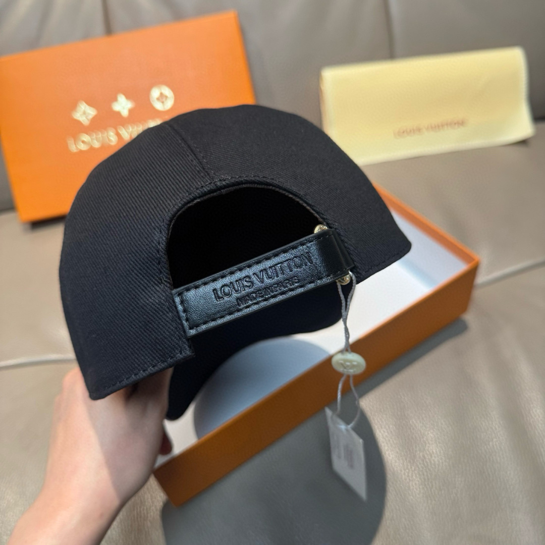 配盒子布袋，LV(路易威登)新款原单棒球帽，LV刺绣，专柜1:1开模订制，原版帆布面料+头层牛皮，精细刺