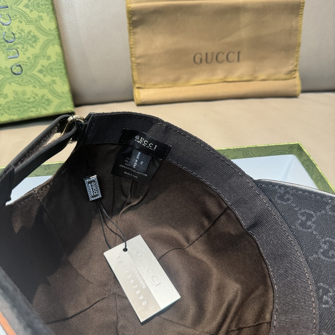 配盒子布袋，Gucci(古奇)新款原单棒球帽， 北面刺绣！专柜1:1，进口帆布+头层牛皮，代购热门，男女