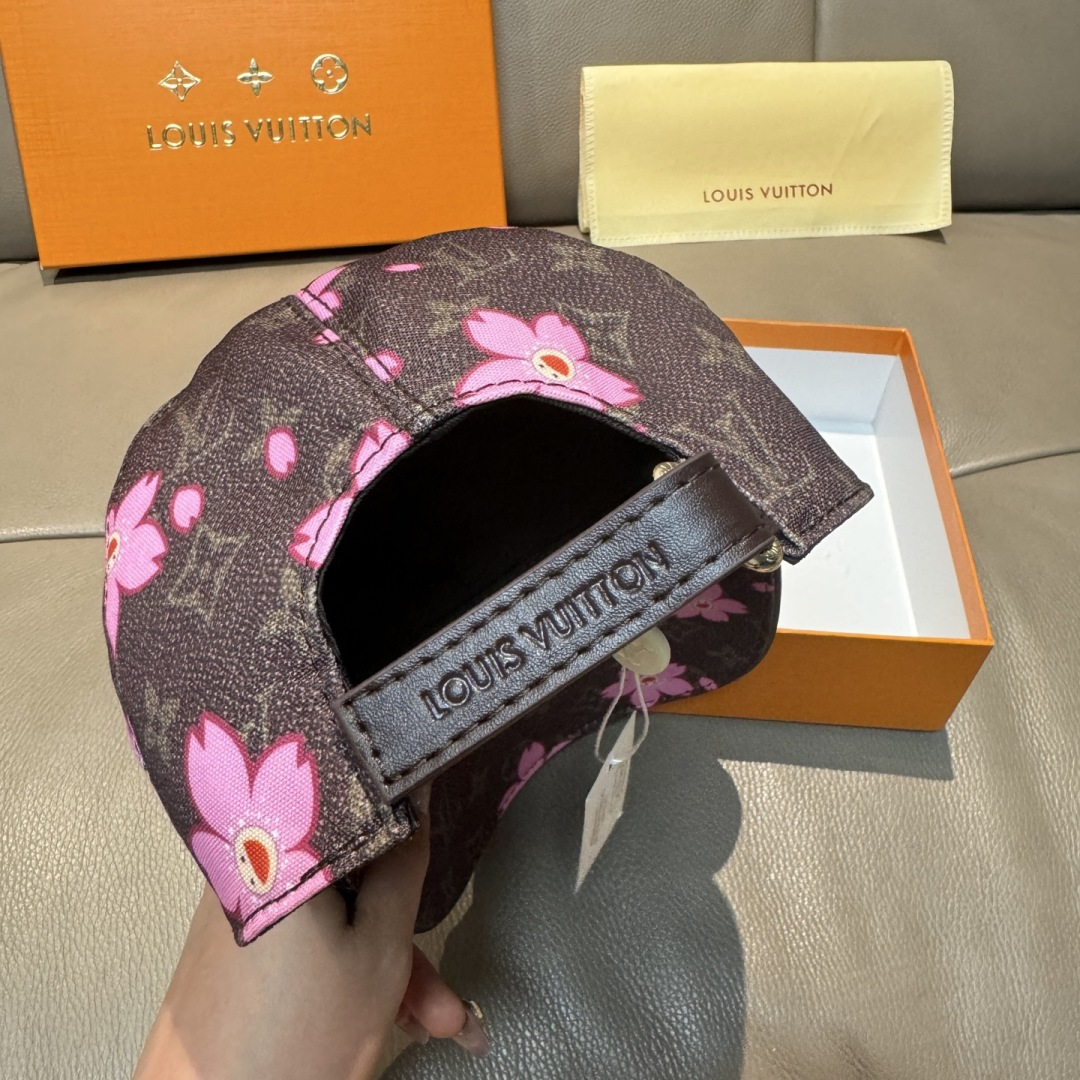 LV x TM MONOGRAM CHERRY BLOSSOM 印花棒球帽出货啦