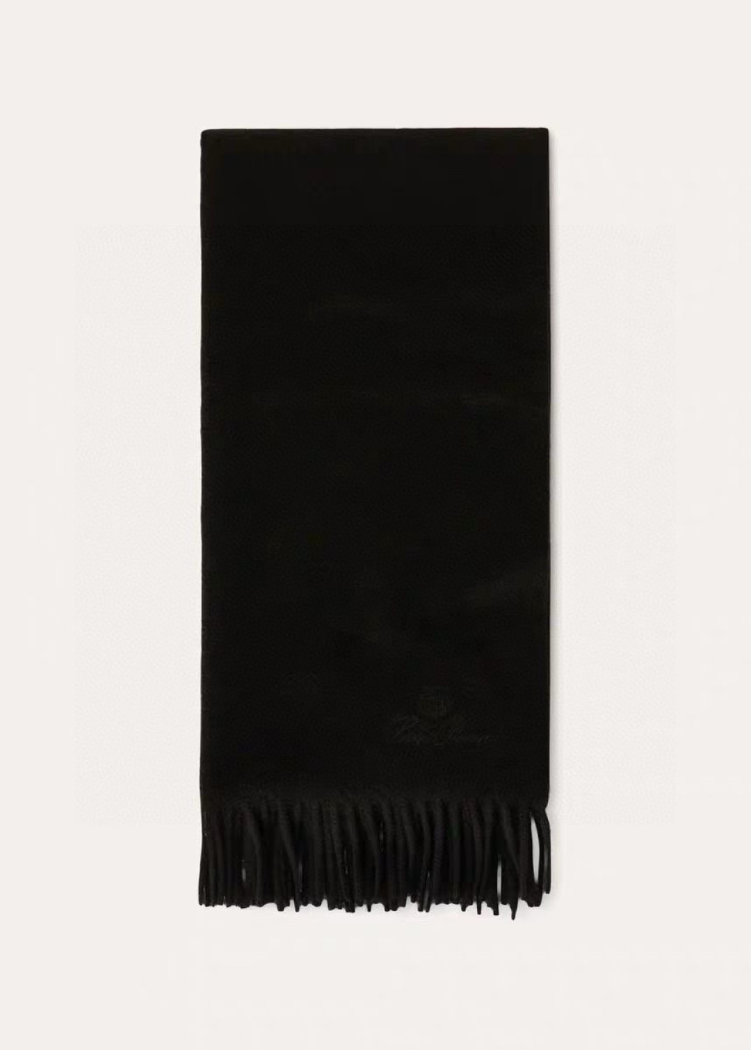 Loro Piana Piana · 诺悠翩雅秋冬新品狠货 【 山羊绒小围巾】单看这水波纹就知道是什么货色了吧 羊绒中的 渠道 硬货～出口意大利