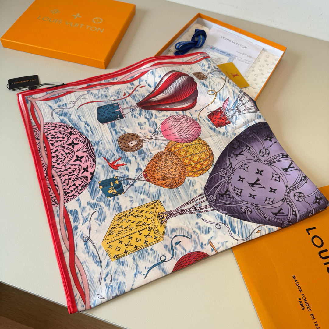 LV scarf LvNew silk square scarf — photo 4