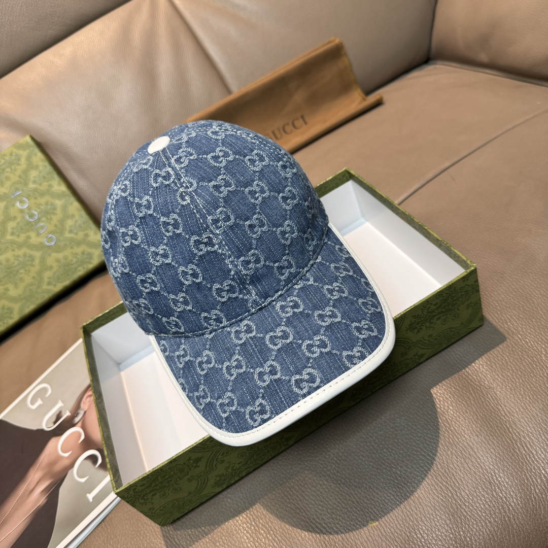 NO:588043,Batch with box bag, Gucci (Gucci) classic original baseball cap, double G denim jacquard, retro design, 1:1 mold customization at the counter!  Original denim fabric + first-layer cowhide, light and breathable!  Real shot, suitable for men and women, basic head circumference 56, adjustable patches. Hats, fisherman hats, baseball caps, knitted hats, hats, gucci, espadrilles, cowhide, hats19860909批 配盒子布袋,Gucci(古奇)经典原单棒球帽,双G牛仔提花,复古设计,专柜1:1开模订制！原版牛仔布料+头层牛皮,轻盈透气！实物拍摄,男女适用,基础头围56,贴片可调节.帽子渔夫帽棒球帽针织帽,帽子,gucci,espadrilles,cowhide,hats,hat