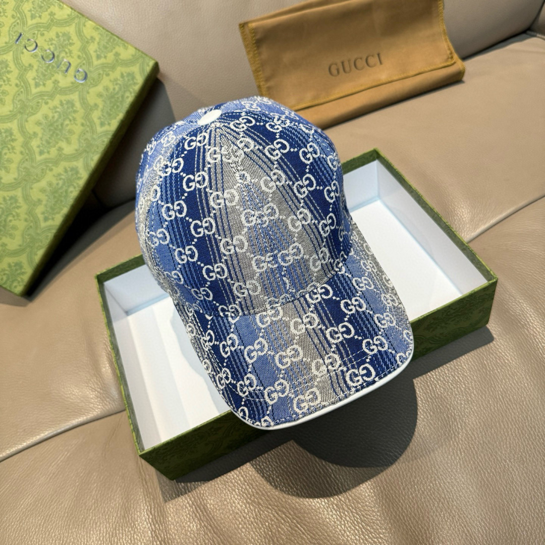 NO:604962,Batch with box and bag, new Gucci original baseball cap, gradient candy double G, 1:1 mold opening and customization at the counter!  Original denim fabric + first-layer cowhide, light and breathable!  Real shot, suitable for men and women, basic head circumference 56, adjustable patches. Hats, fisherman hats, baseball caps, knitted hats, hats, gucci, espadrilles, cowhide, hats19860909批 配盒子布袋,Gucci(古奇)新款原单棒球帽,渐变糖果双G,专柜1:1开模订制！原版牛仔布料+头层牛皮,轻盈透气！实物拍摄,男女适用,基础头围56,贴片可调节.帽子渔夫帽棒球帽针织帽,帽子,gucci,espadrilles,cowhide,hats,hat