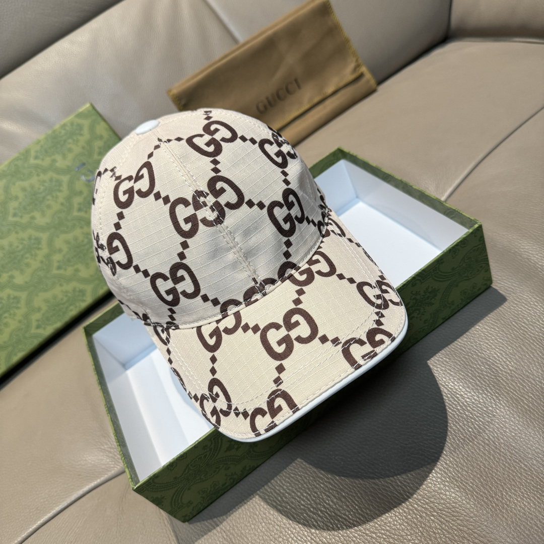 NO:643473,Batch of new models shipped from the official website, with packaging bag, Gucci's latest original baseball cap, large double G, 1:1 mold opening and customization at the counter, perfect pattern, original canvas fabric + first-layer cowhide, light and breathable!  Basic head circumference 56, adjustable patches. Hats, fisherman hats, baseball caps, knitted hats, hats, gucci, espadrilles, cowhide, hats19860909批 官网新款出货 配包装布袋,Gucci古奇最新款原单棒球帽, 大双G,专柜1:1开模订制,完美对花,原版帆布面料+头层牛皮,轻盈透气！基础头围56,贴片可调节.帽子渔夫帽棒球帽针织帽,帽子,gucci,espadrilles,cowhide,hats,hat