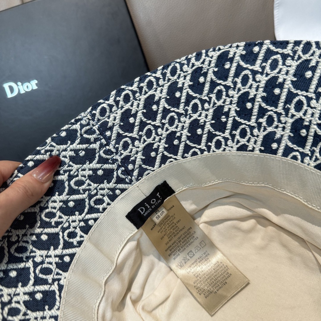 디올 모자 133697 Dior Cap 썸네일 이미지