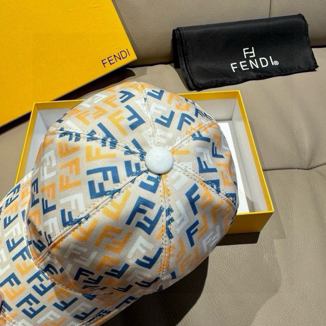新款出货配盒子布袋，Fendi（芬迪）新款原单棒球帽， 双F提花，专柜常年热卖款，口碑极佳，1:1开模订