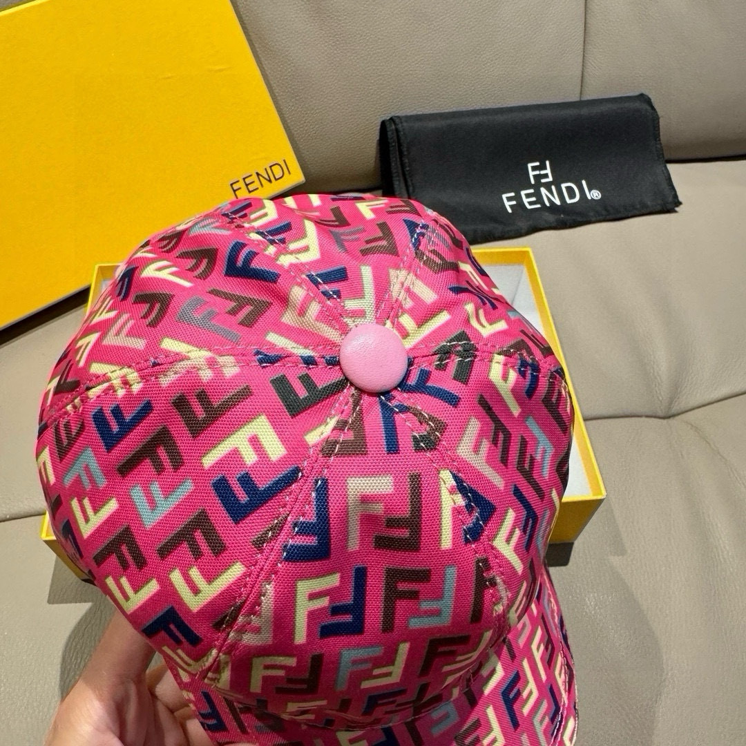 新款出货配盒子布袋，Fendi（芬迪）新款原单棒球帽， 双F提花，专柜常年热卖款，口碑极佳，1:1开模订