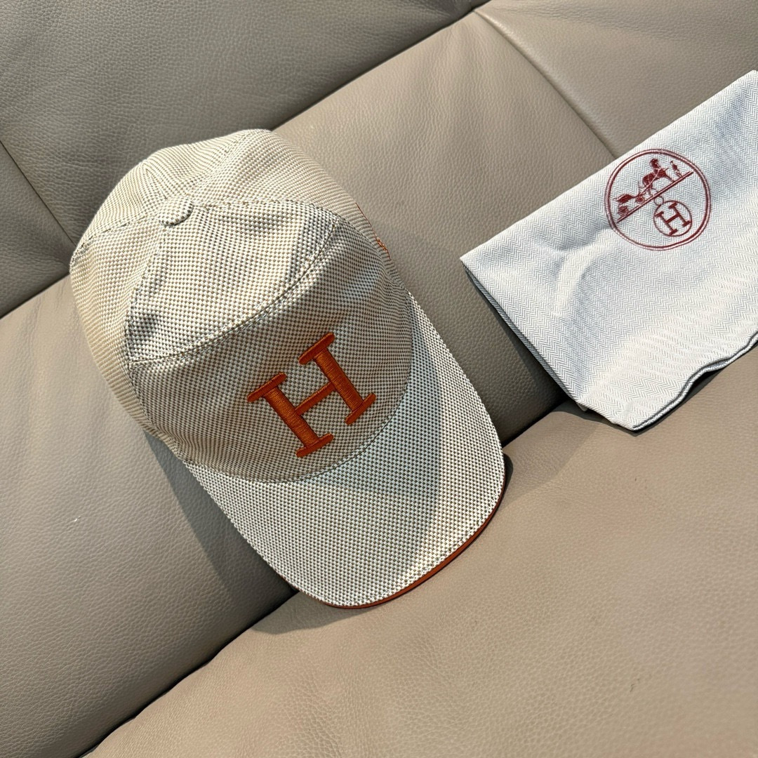 配盒子布袋，HERMÈS (爱马仕)原单棒球帽，经典H，正品开模订制，原版透气帆布面料+头层牛皮，原厂精