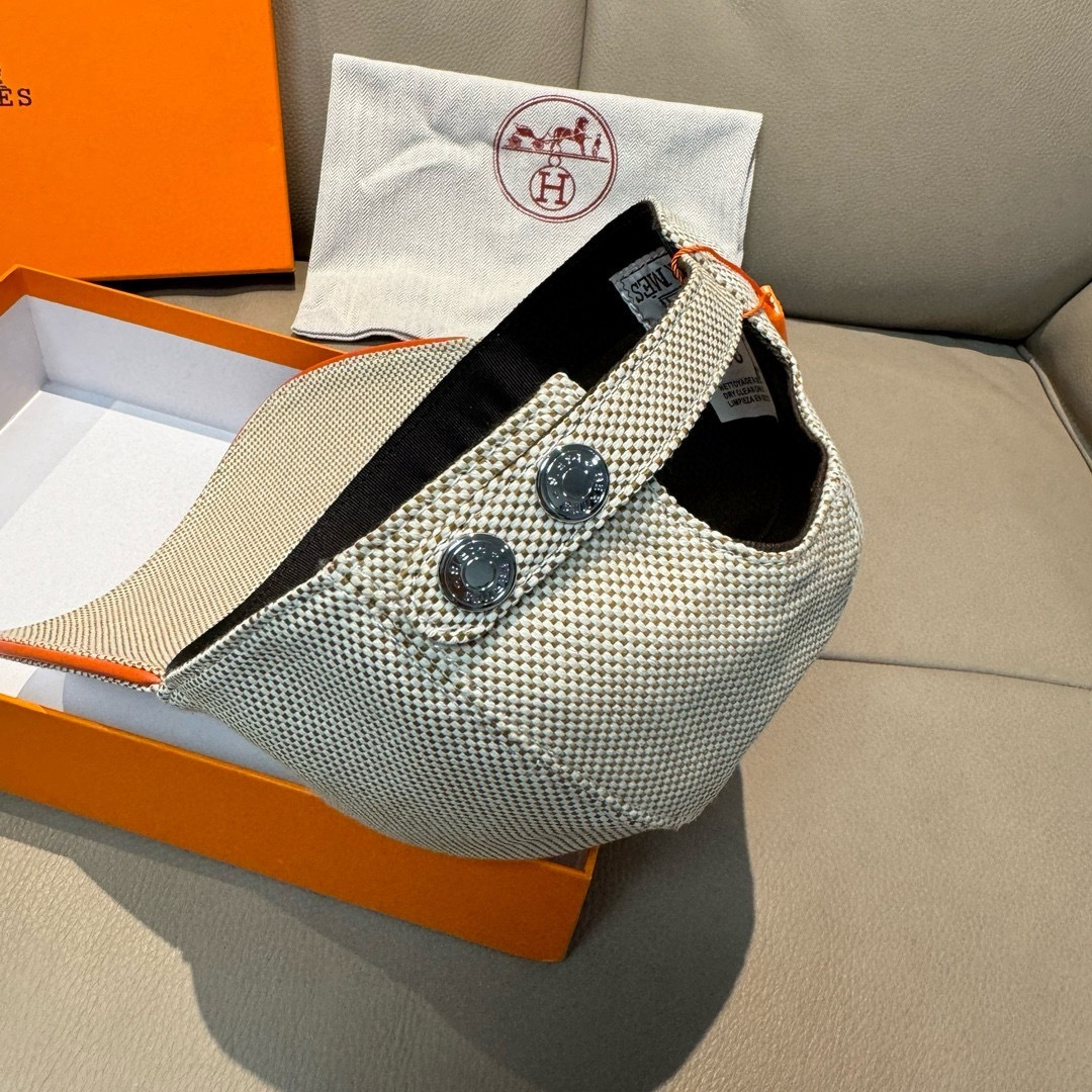 配盒子布袋，HERMÈS (爱马仕)原单棒球帽，经典H，正品开模订制，原版透气帆布面料+头层牛皮，原厂精