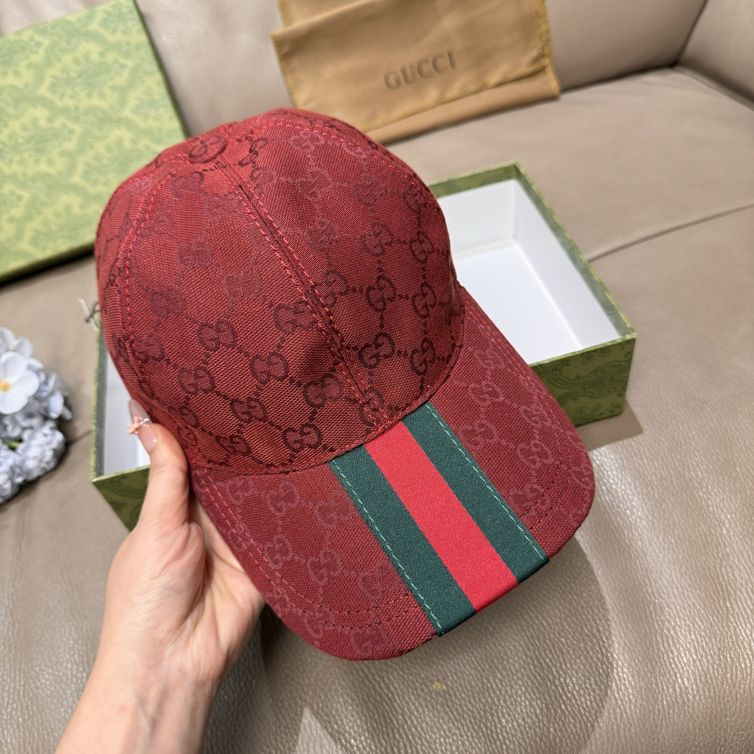 原单版本出货！配盒子布袋，Gucci(古奇)最新原单棒球帽，宽版织带。专柜1:1开模订制，最高版本，原版