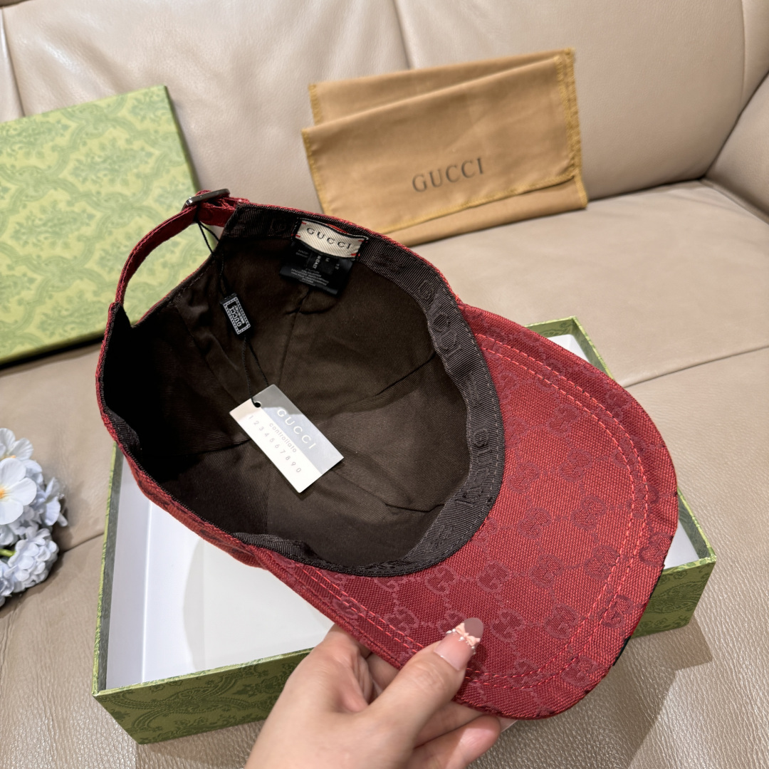 原单版本出货！配盒子布袋，Gucci(古奇)最新原单棒球帽，宽版织带。专柜1:1开模订制，最高版本，原版