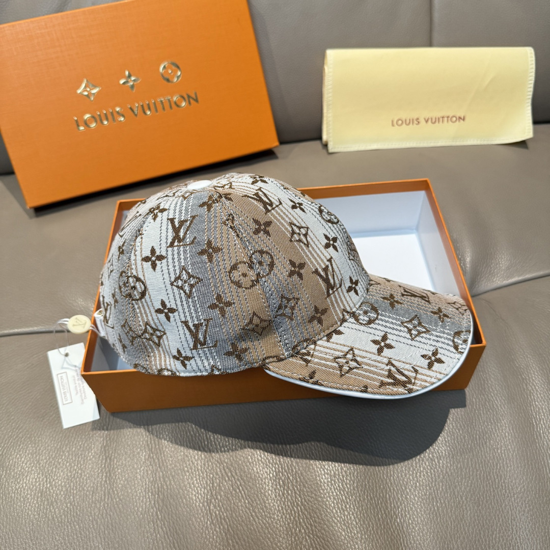 配盒子布袋，LV路易威登新款原单棒球帽，LV渐变提花，专柜1:1开模订制，原版帆布面料+头层牛皮，轻盈透