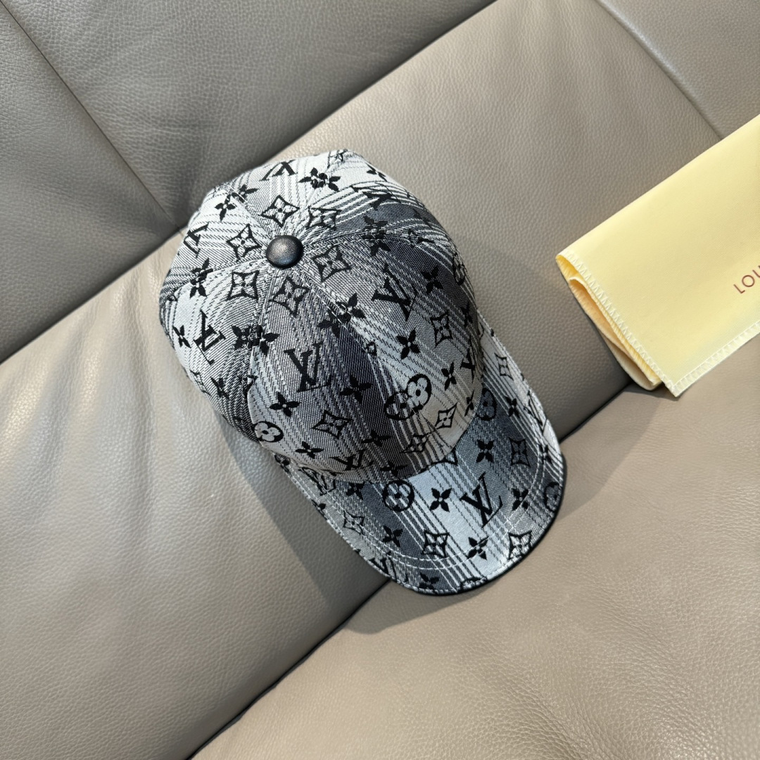 配盒子布袋，LV路易威登新款原单棒球帽，LV渐变提花，专柜1:1开模订制，原版帆布面料+头层牛皮，轻盈透