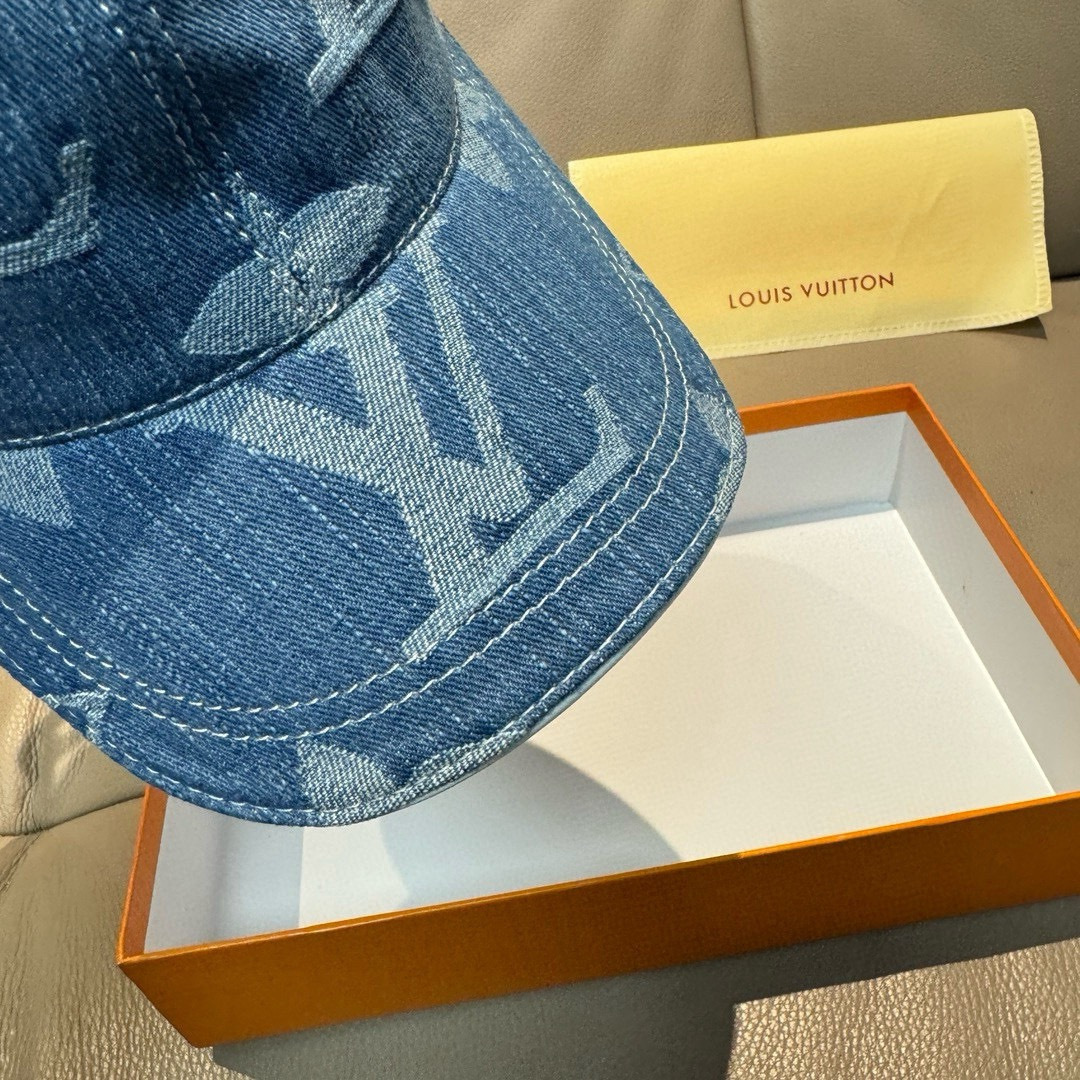 配盒子布袋，LV(路易威登)新款原单棒球帽，大logo提花，1:1开模订制，原版牛仔布料，做工细致完美，