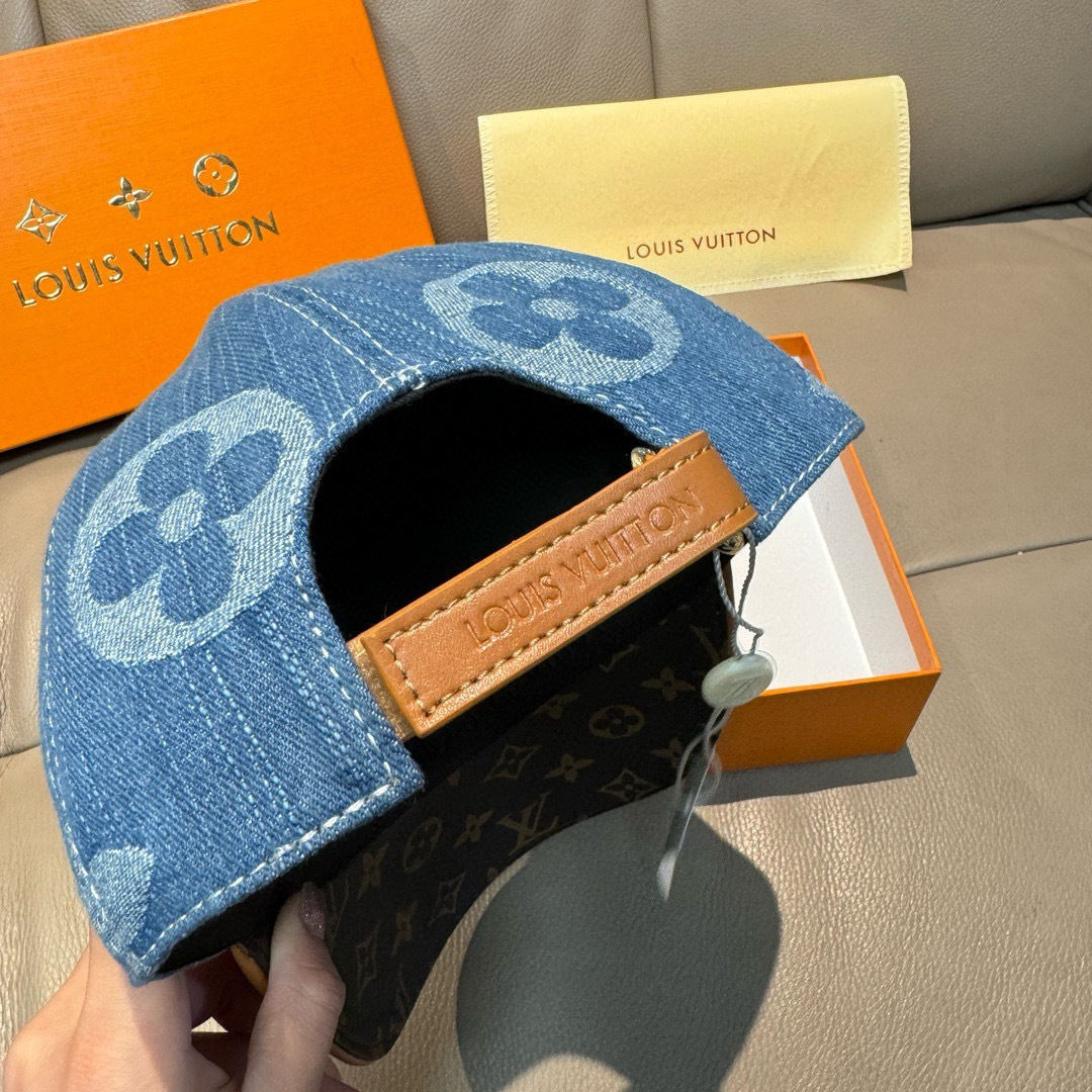 配盒子布袋，LV(路易威登)新款原单棒球帽，大logo提花，1:1开模订制，原版牛仔布料，做工细致完美，