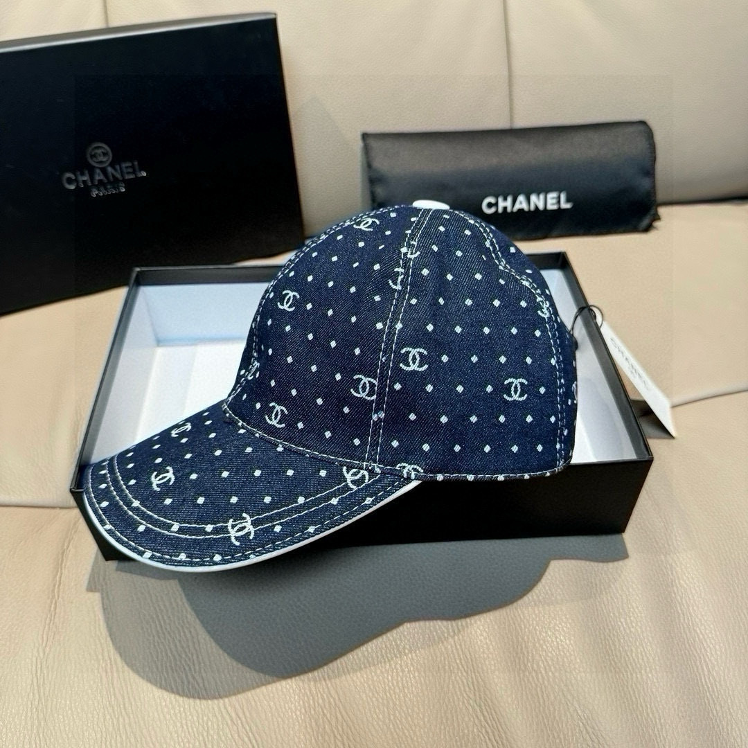 配盒子布袋，Chanel(香奈儿)新款原单棒球帽， 牛仔小双C，专柜1:1开模订制，原版牛仔布料+头层牛