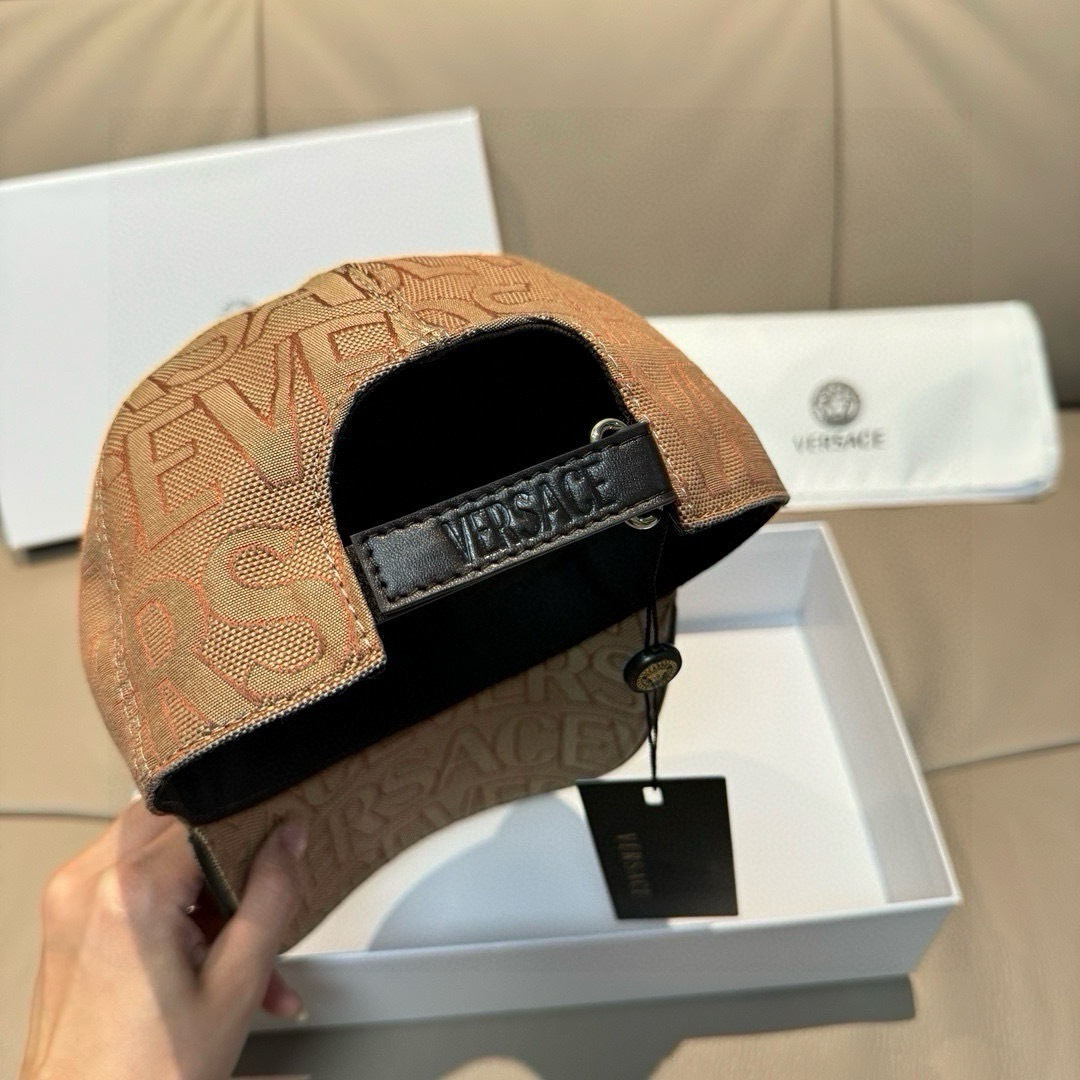 爆款出货！配包装布袋，VERSACE(范思哲)新款原单棒球帽，1:1开模订制，原版专柜布料+头层牛皮，贴