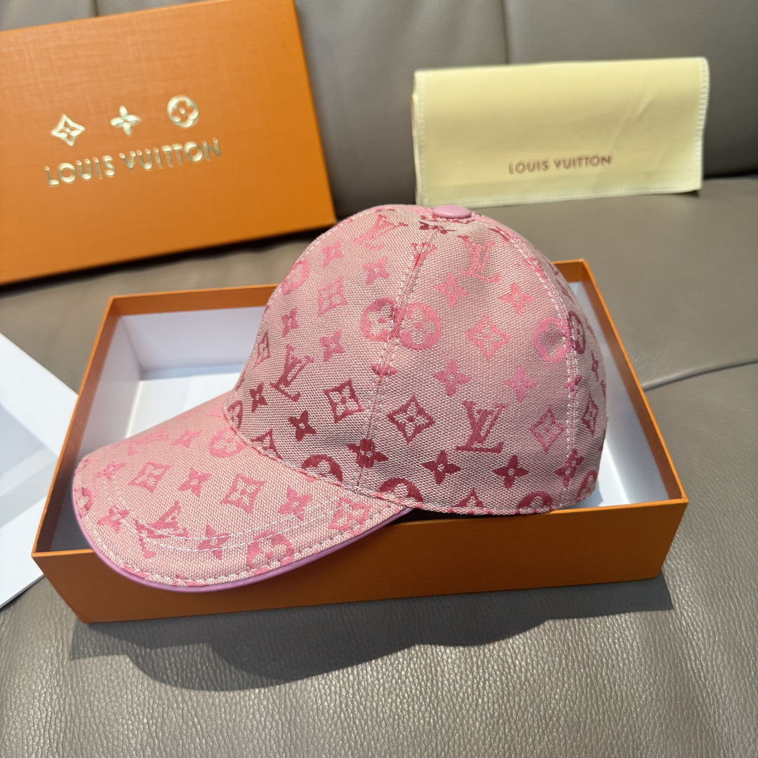 配盒子布袋，LV路易威登新款原单棒球帽，LV牛仔提花，专柜1:1开模订制，原版帆布面料+头层牛皮，轻盈透