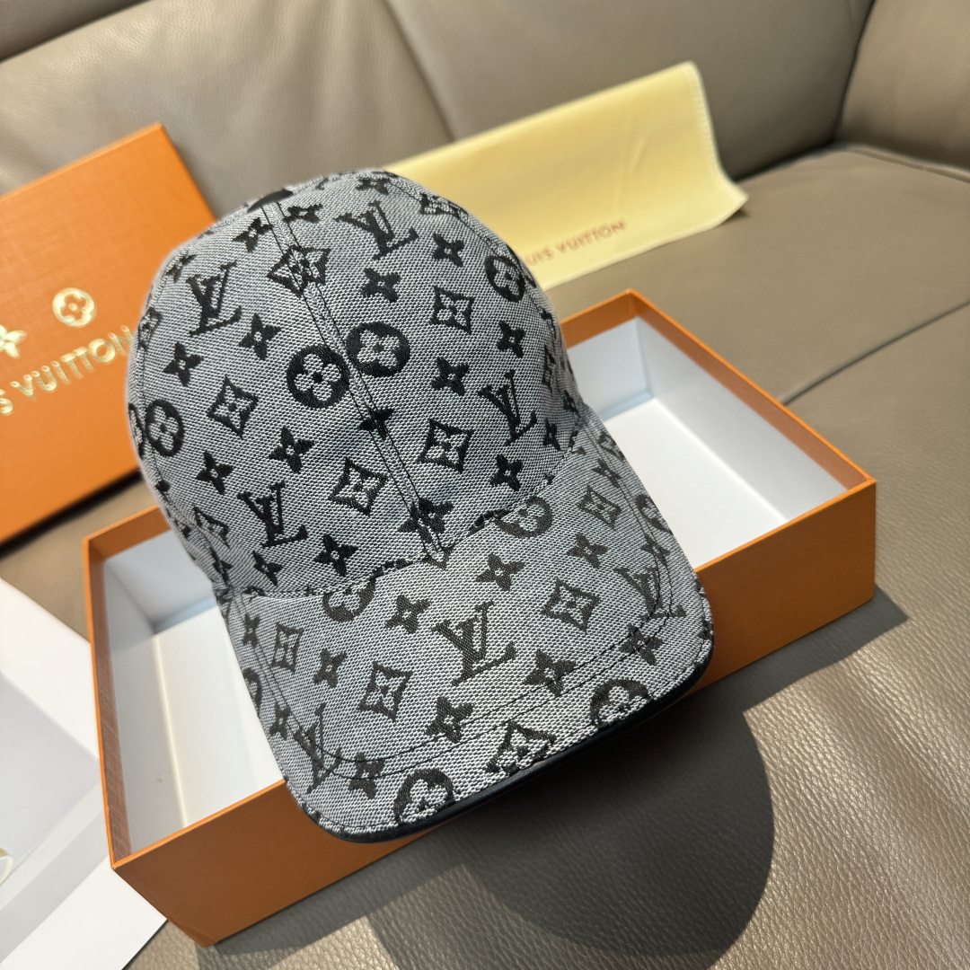 NO:764939,Batch with box bag, LV Louis Vuitton new original baseball cap, LV denim jacquard, 1:1 mold opening and customization at the counter, original canvas fabric + first layer of cowhide, light and breathable!  The quality is great, the basic head circumference is 56, the patch is adjustable. Hats, straw hats, fisherman hats, baseball caps, hats, louis vuitton, louis vuitton, espadrilles, cowhide, hats19860909批 配盒子布袋,LV路易威登新款原单棒球帽,LV牛仔提花,专柜1:1开模订制,原版帆布面料+头层牛皮,轻盈透气！质量超赞,基础头围56,贴片可调节.帽子草帽渔夫帽棒球帽,帽子,louis vuitton,louis vuitton,espadrilles,cowhide,hats,hat