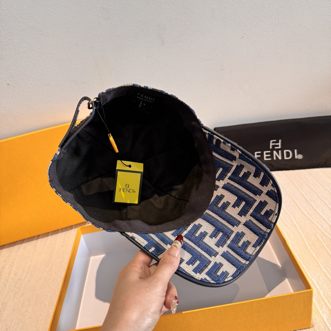 China Replica Fendi Hats FDCP0405-1953