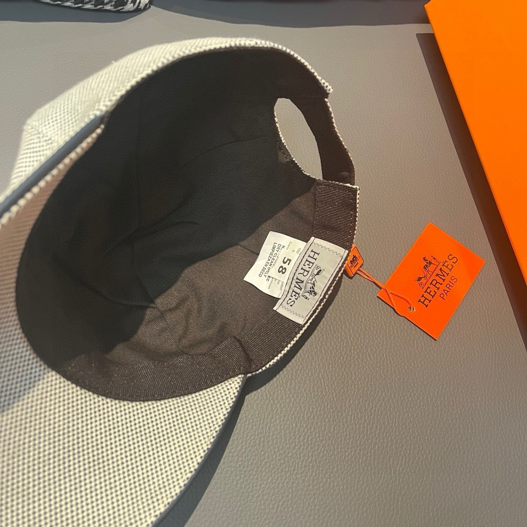 配盒子布袋，HERMÈS (爱马仕)原单棒球帽，经典H，正品开模订制，原版透气帆布面料+头层牛皮，原厂精