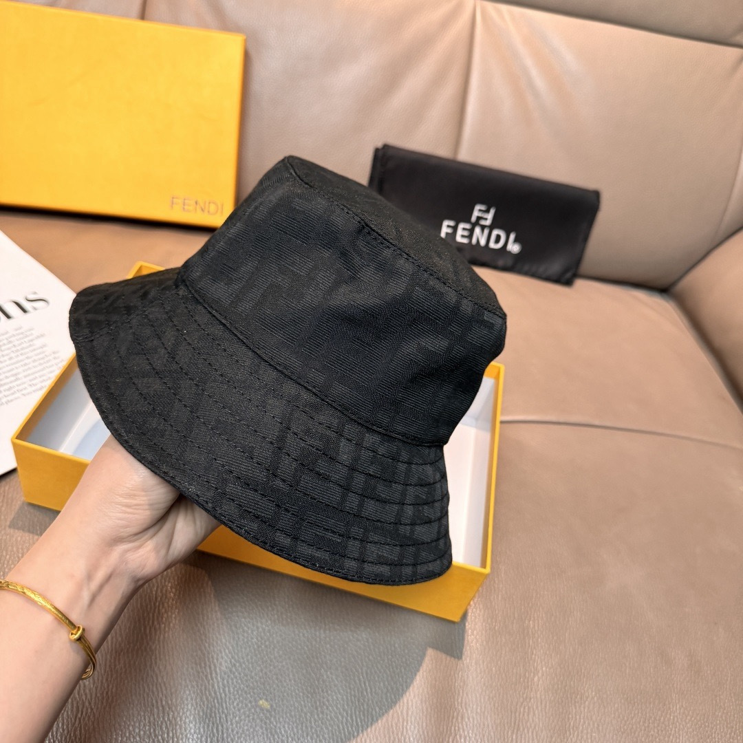 China Replica Fendi Hats FDCP0405-2052
