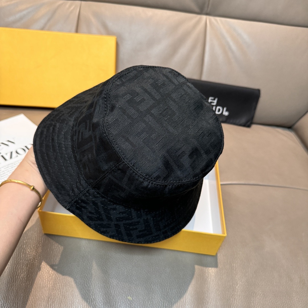 China Replica Fendi Hats FDCP0405-2052