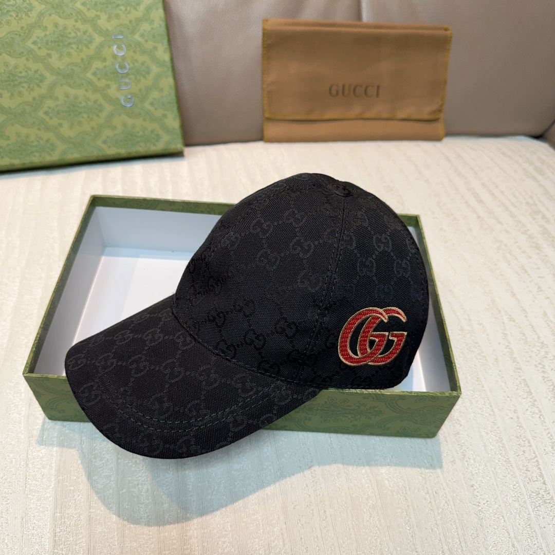 配盒子布袋，Gucci(古奇)新款原单棒球帽，侧面大双G刺绣，1:1开模订制，重工刺绣，细节可媲美专柜，