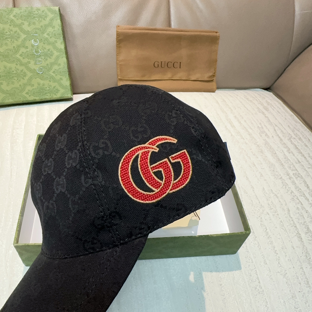 配盒子布袋，Gucci(古奇)新款原单棒球帽，侧面大双G刺绣，1:1开模订制，重工刺绣，细节可媲美专柜，