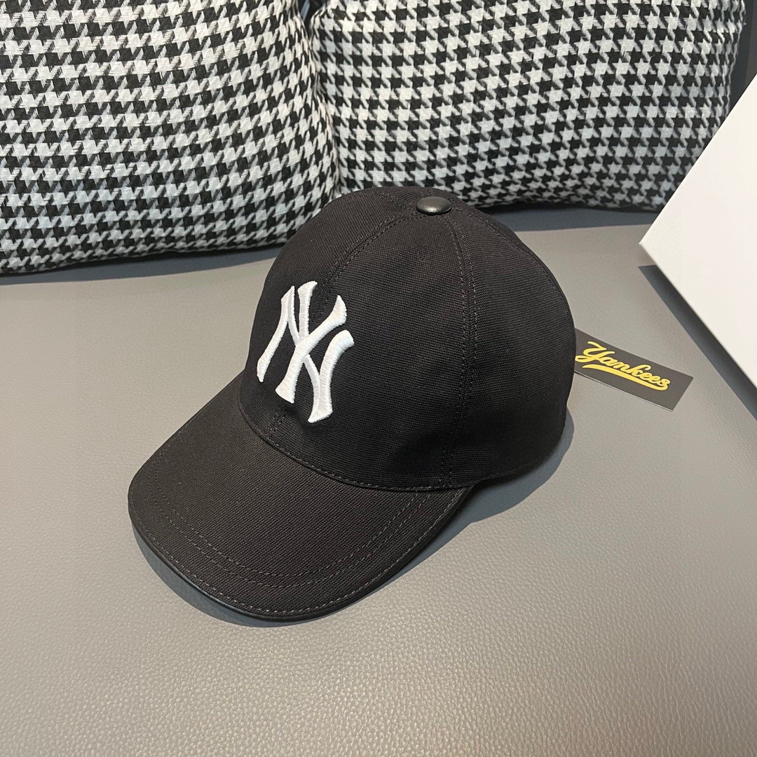爆款回货NY(New York)棒球帽， 专柜最新款，NY刺绣，简洁大气！1:1开模订制，原厂透气帆布料