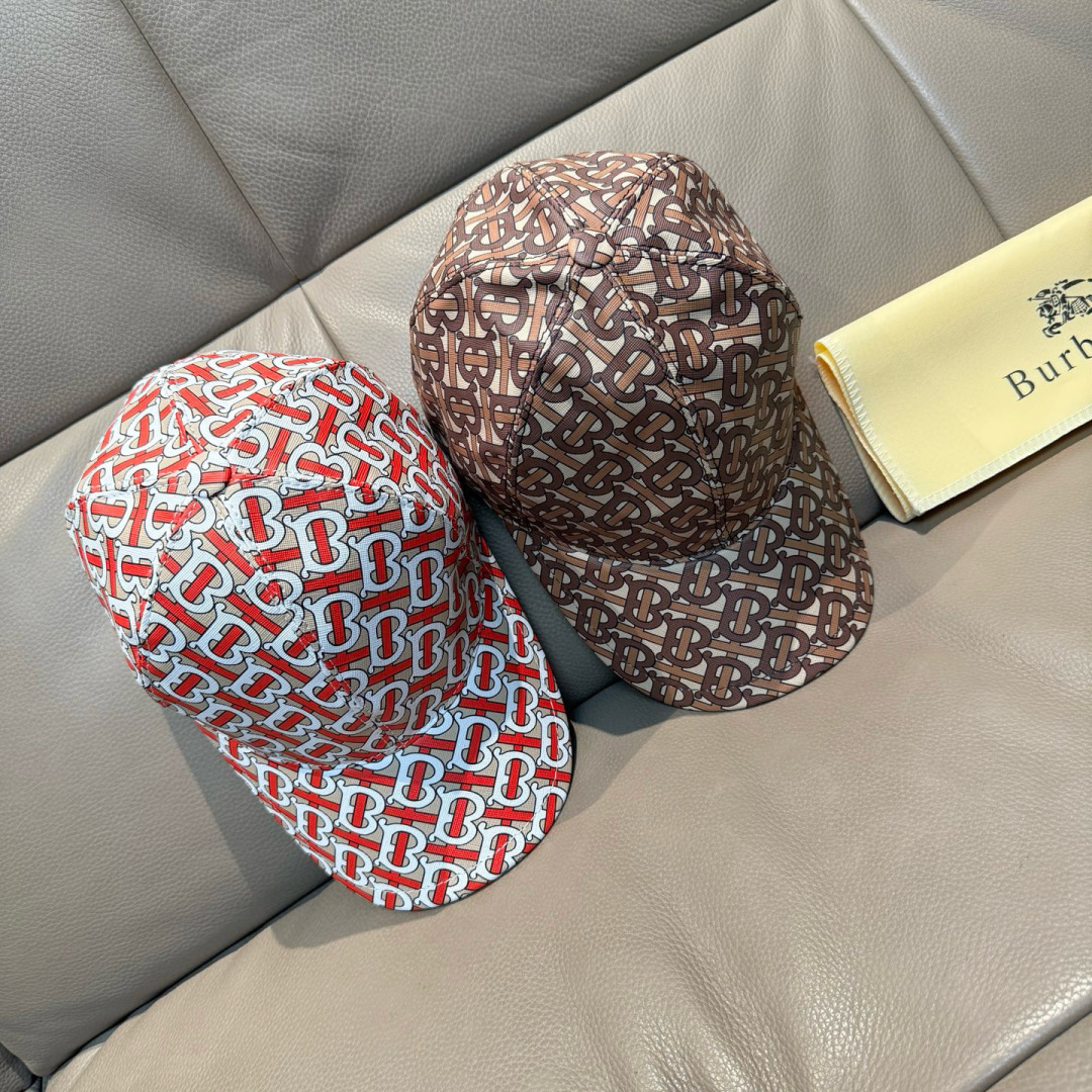 配盒子布袋，Burberry（巴宝莉）新款棒球帽，正品开模订制，全新TB图纹，原版PU印花面料，做工细致