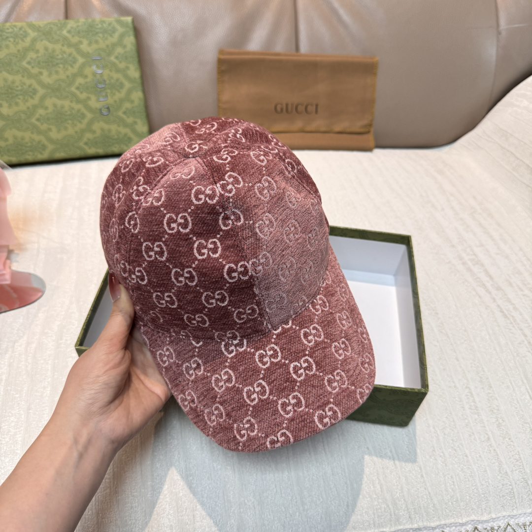Gucci 配包装布袋 Gucci古奇2025秋冬新款 棒球帽 尼绒双G提花 1:1开模订制
