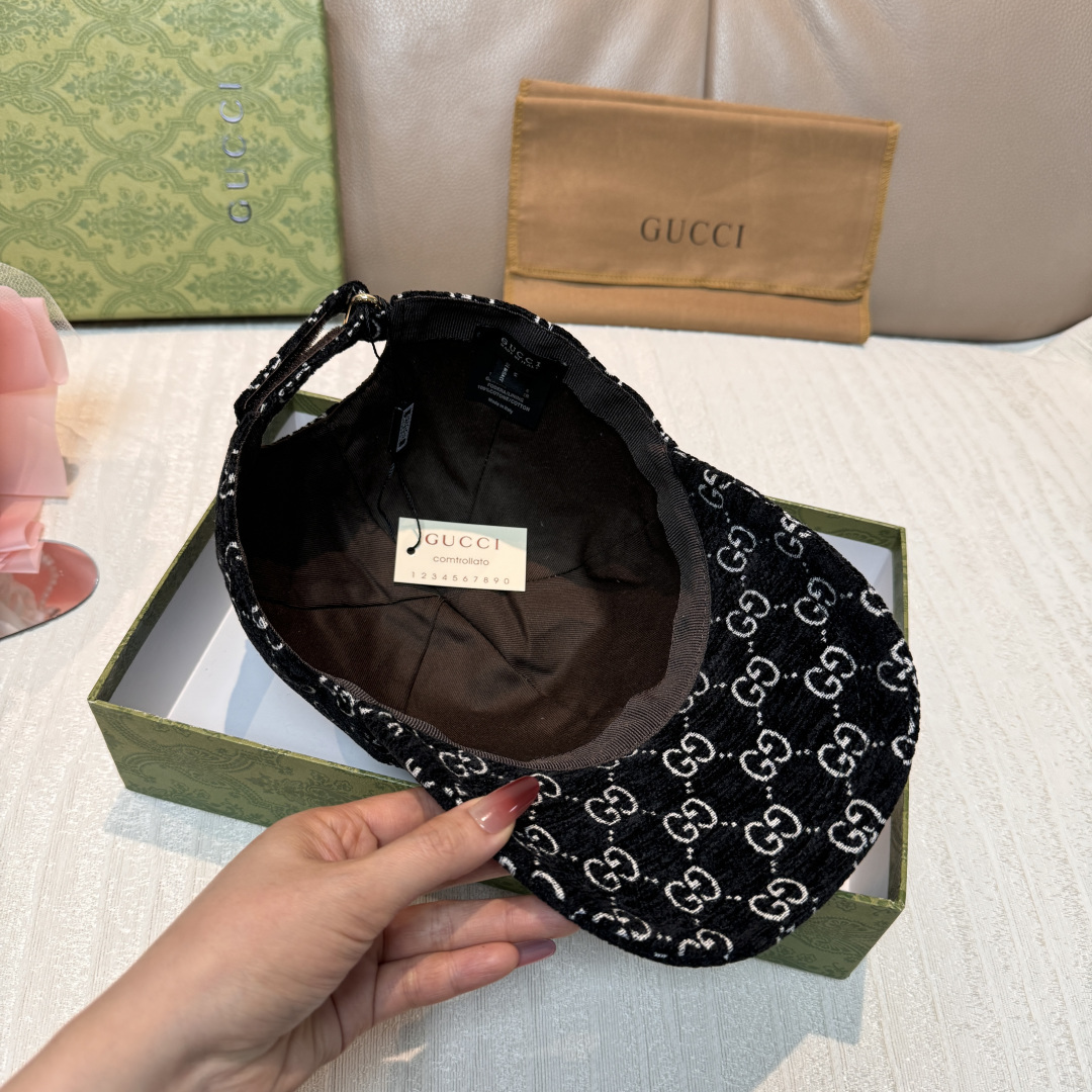 官网新款出货配包装布袋，Gucci古奇2025秋冬新款原单棒球帽， 尼绒双G提花，专柜1:1开模订制，完