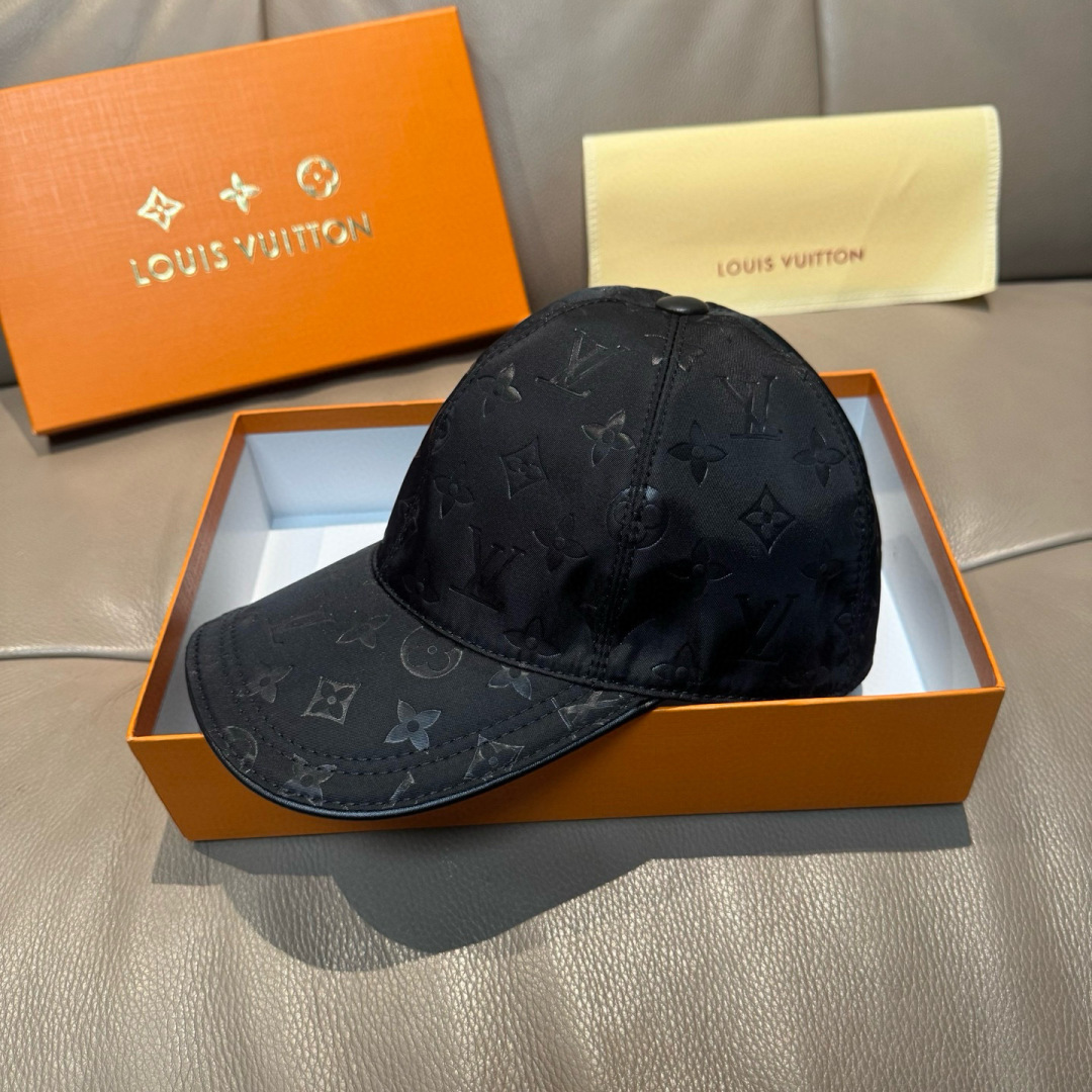 Louis Vuitton 配盒子布袋 LV路易威登新款 棒球帽 暗纹印花 1:1开模订制 牛津布料+头层牛皮