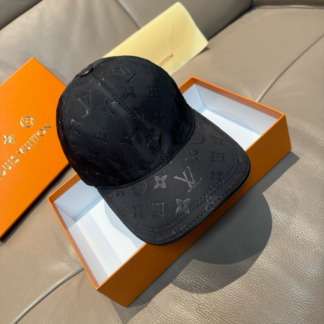 Louis Vuitton 配盒子布袋 LV路易威登新款 棒球帽 暗纹印花 1:1开模订制 牛津布料+头层牛皮